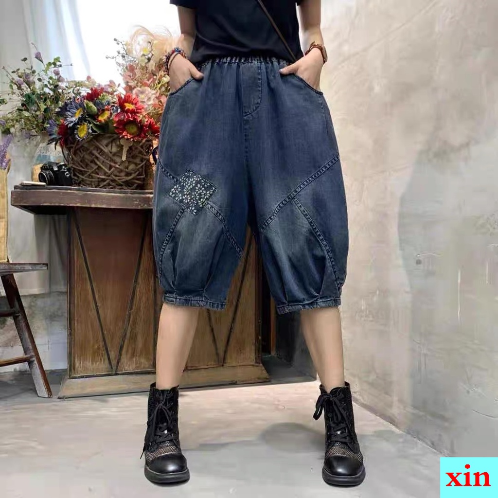 Quần Short Denim Ống Rộng Lưng Cao Thêu Họa Tiết Cổ Điển Phối Rách Cá Tính Cho Nữ