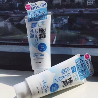 Sữa rửa mặt Hada Labo dạng tuýt (Hàng nhật nội địa)