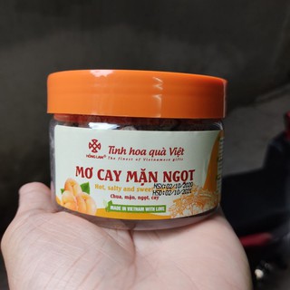 Mơ Hồng Lam cay mặn ngọt
