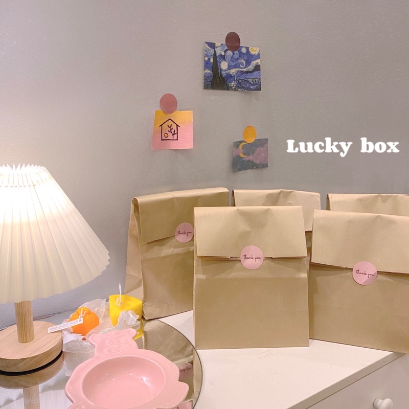 Phần quà bí ẩn, Lucky Box ( quà tặng mix riêng cho từng khách hàng )