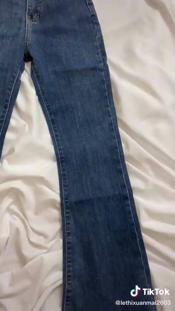 Quần jean flared jean lưng cao ống  loe nhẹ form hàn quốc | BigBuy360 - bigbuy360.vn