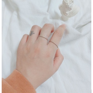 Nhẫn tròn xoắn mảnh