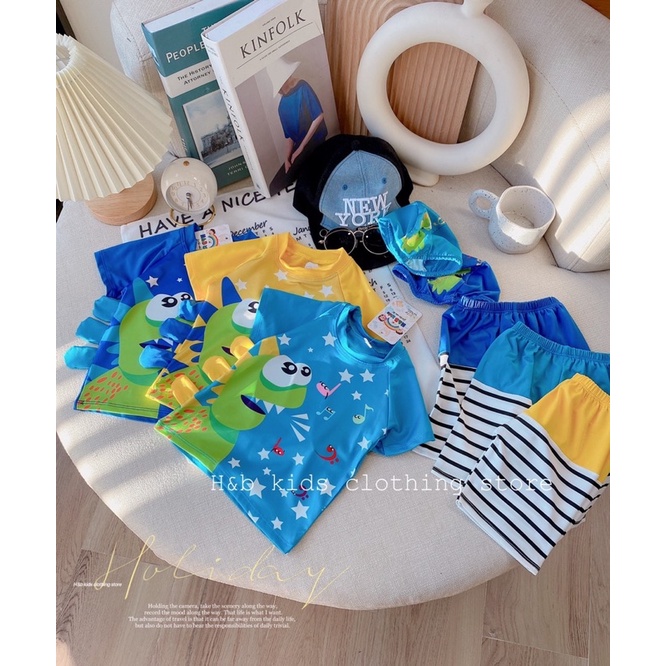 Bộ bơi khủng long nốt nhạc kèm mũ cho bé trai