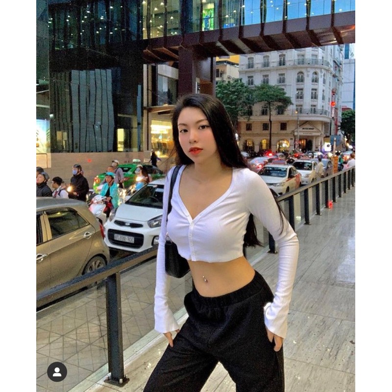 Áo croptop tay dài nút bấm khoét eo, áo crt ôm body khoe eo co giãn tốt