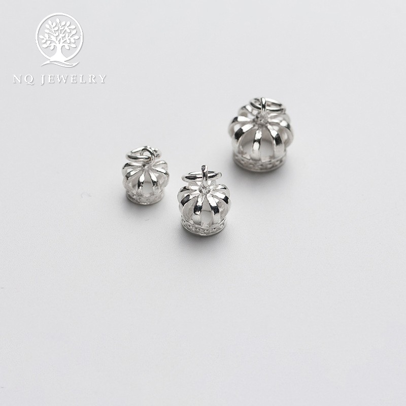 Charm bạc vương miệng mặt treo - NQ Jewelry