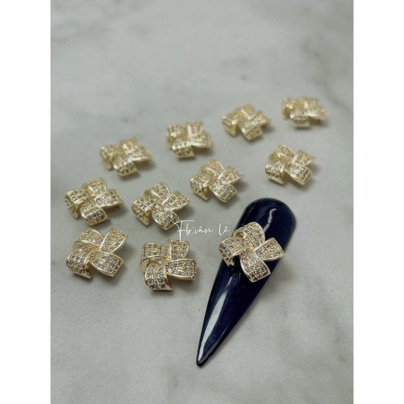 phụ kiện charm nail đá cao cấp gắn móng tay nail