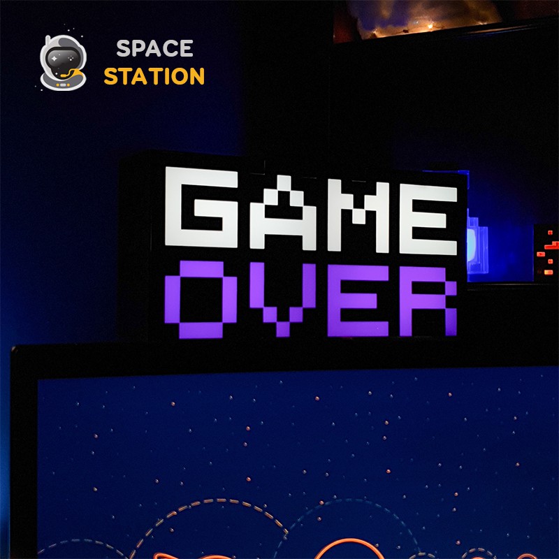 [Sẵn hàng] Đèn GAME OVER - trưng bày bàn máy tính, cảm biến theo nhạc - Space Station | BigBuy360 - bigbuy360.vn