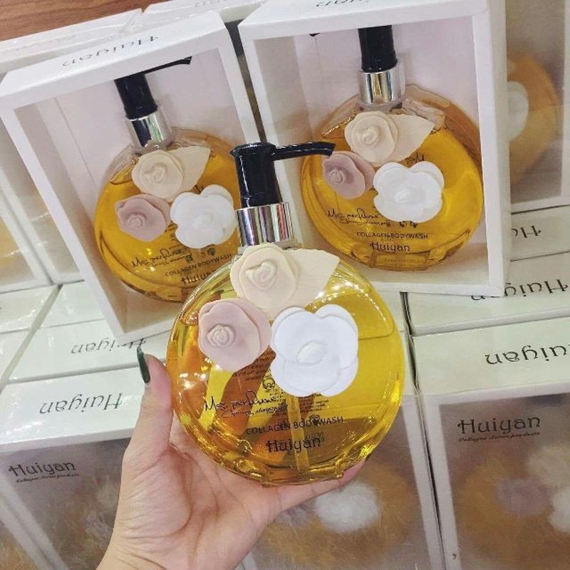 Sữa tắm 3 bông hoa huiyan | BigBuy360 - bigbuy360.vn