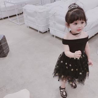 VAY ĐẦM ĐEN HUYỀN BÍ BÉ GÁI SIÊU ĐẸP