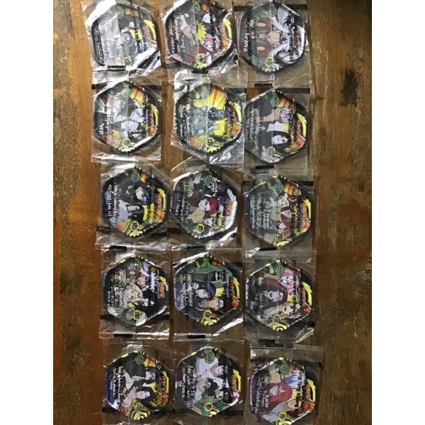 Bộ 35 thẻ lục giác Naruto Toonies
