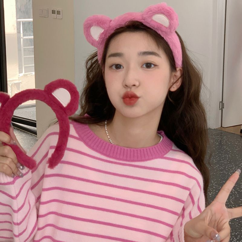 Băng Đô Cài Tóc Hình Gấu Bông Màu Dâu Tây Dễ Thương Cho Nữ