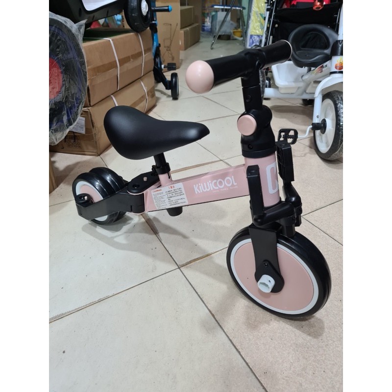 XE CÂN BẰNG KIWICOOL KIÊM XE 3 BÁNH VÀ CHÒI CHÂN