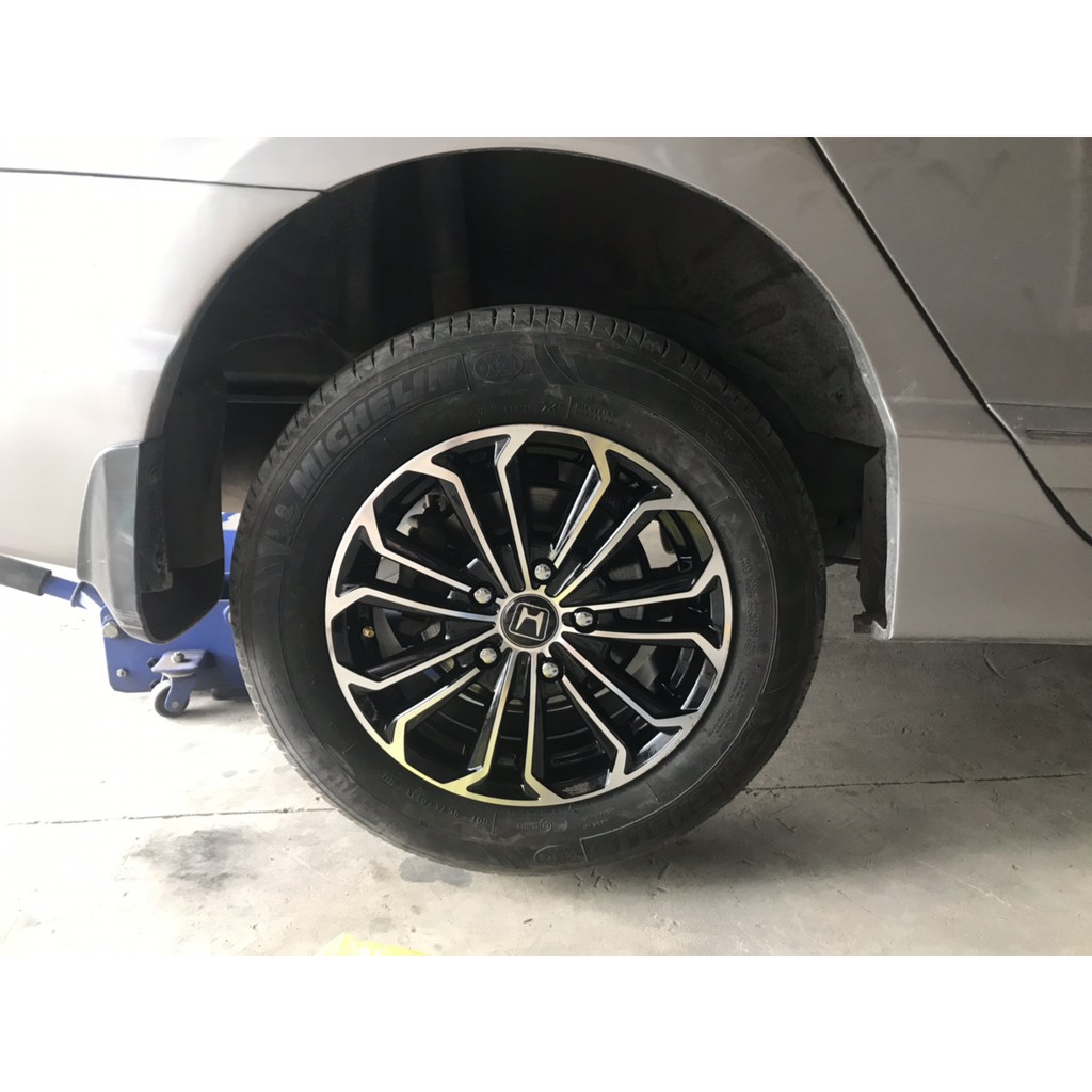 La zang mâm xe 15 inch cho Toyota Innova ,Civic, Avante