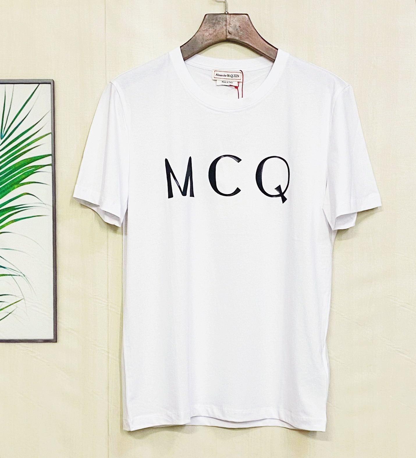 A1exander Mcque 2020 summer men's short-sleeved T-shirt, letter print round neck short sleeve, personality style