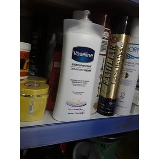 Sữa Dưỡng Thể Vaseline 725ml trắng