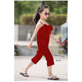 Jumsuit bé gái sành điệu, với chiếc nơ to đính trước ngực lạ mắt - Socnaukids
