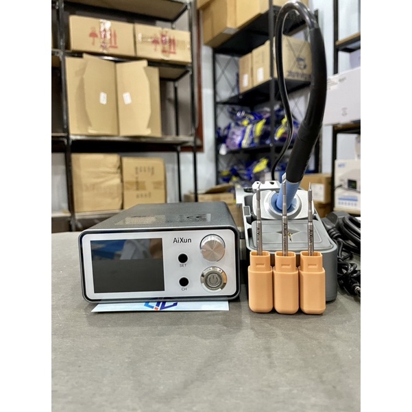Máy hàn T3B-C210 AiXun kèm 3 mũi hàn cong/ thẳng/ dao JC (xài mũi JBC)