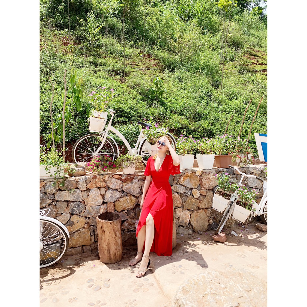 Đầm maxi trắng, đỏ tà xéo sang trọng - Hình thật SP 100% | BigBuy360 - bigbuy360.vn