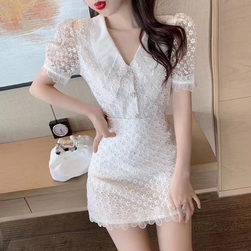 [QCCC SẴN] Set áo + chân váy chữ A hoạ tiết hoa nổi phối ren cực xinh . | BigBuy360 - bigbuy360.vn