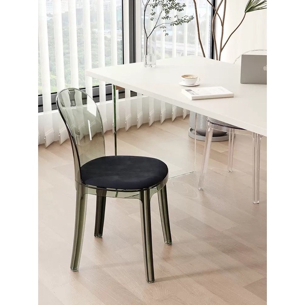 Ghế phòng ăn tựa lưng acrylic Murano Vanity Chair 2 màu phong cách Bắc Âu