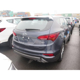 Tem chữ 4WD trang trí xe