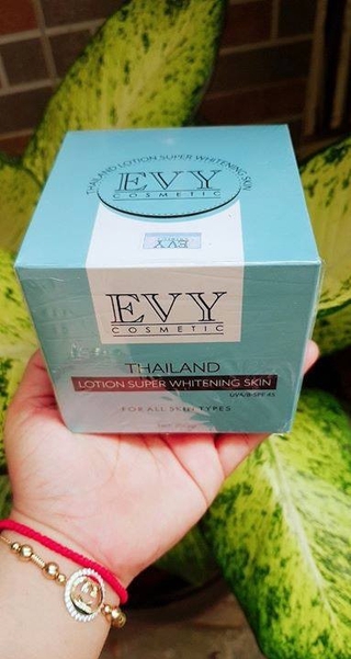 Kem body dưỡng trắng evy thái lan 250gr