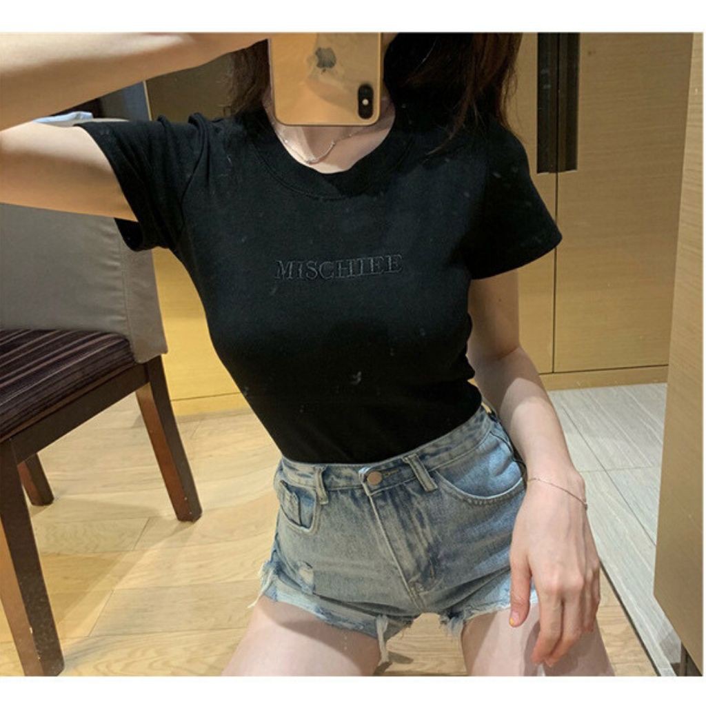 Áo thun nữ thời trang Misschief ngắn tay cổ tròn dáng ôm body màu hồng, áo croptop