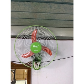 Quạt treo tường kẹp bình ắc quy 12V