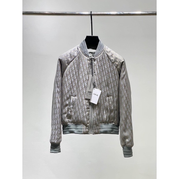Áo khoác cổ bomber vân  chất gió đẳng cấp