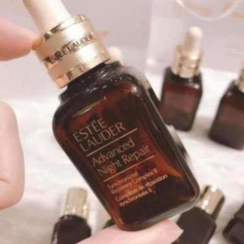 Serum estee lauder  TGS26