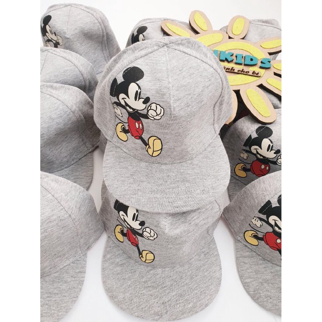 Mũ bé trsai hình mickey nền xám