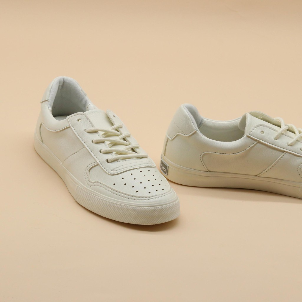 Giày thể thao nữ Brian SNK For KR màu trắng kem đế bằng cổ thấp thời trang bAimée & bAmor - MS1408