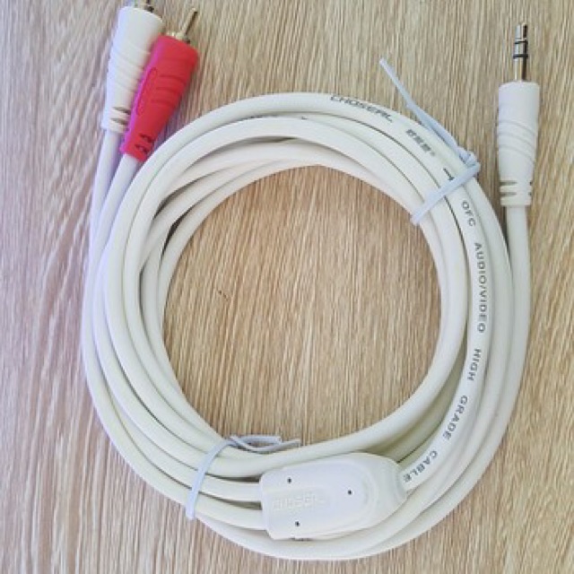 Dây Loa 3.5mm 1 ra 2 , Loại tốt 1.8m