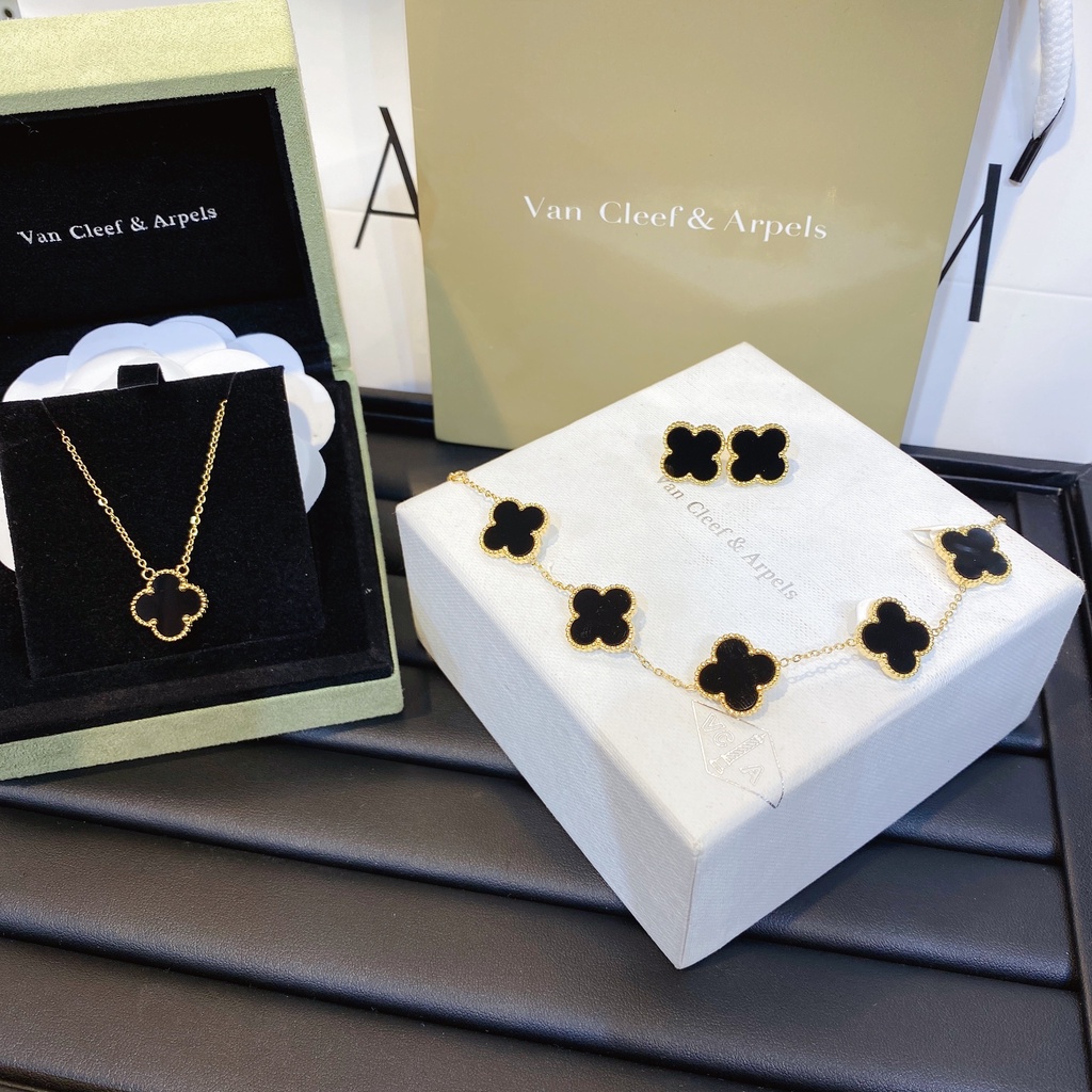 SET Van cỏ bốn lá đen titan không gỉ cao cấp