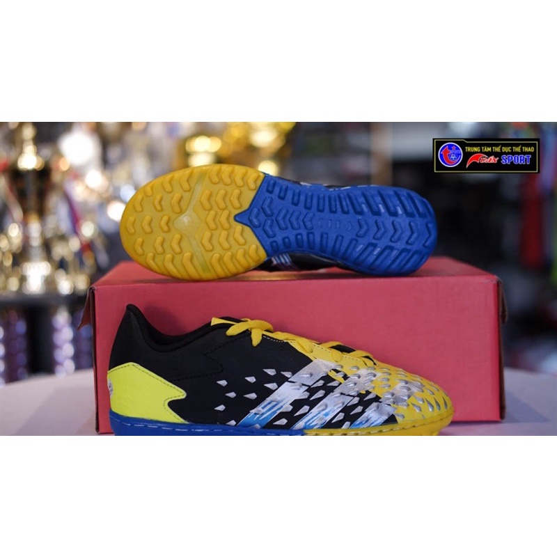Giày đá bóng PREDATOR WINBRO - KID đen vàng(size34-37)