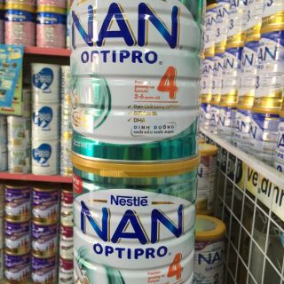 Sữa bột Nan Optipro 4 900g (mẫu mới) date thang 12.2021