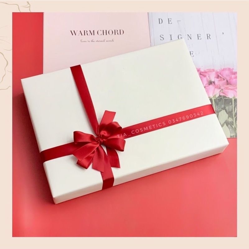 Giấy gói quà - Giấy báo