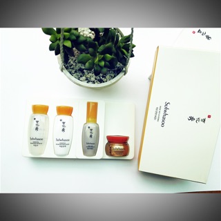 Bộ dưỡng Set Sulwhasoo Basic Kit