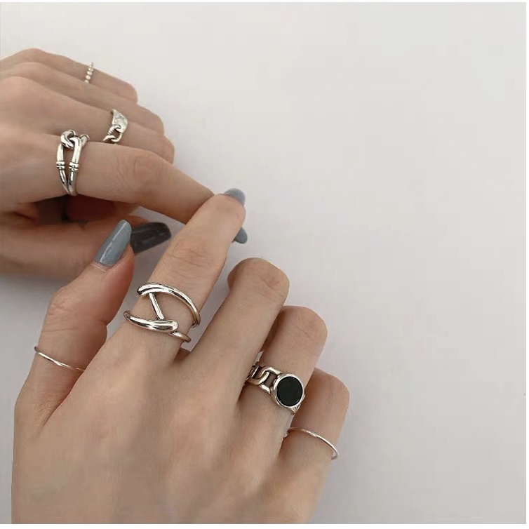 Nhẫn nữ bạc 925 hở  thiết kế mặt tròn đá đen và xoắn bạc bản lớn cá tính phong cách Hàn Quốc Boho Kaila