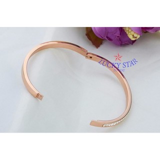 Vòng tay nữ đính đá không đen