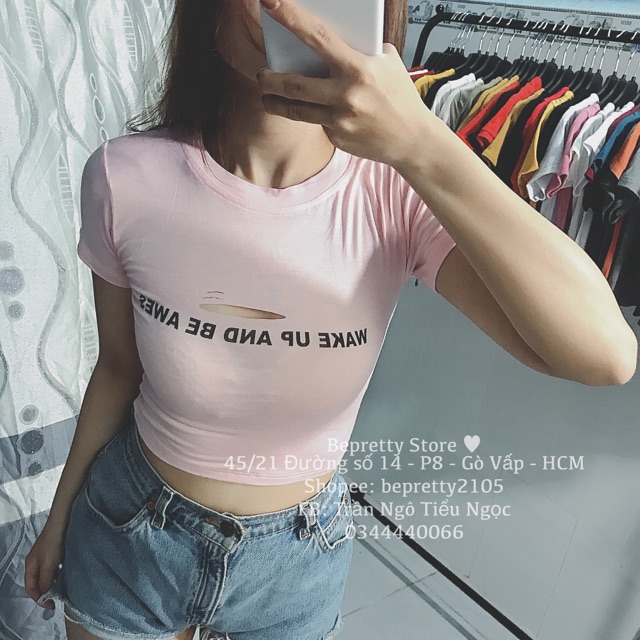 Áo croptop tay ngắn khoét ngực | BigBuy360 - bigbuy360.vn