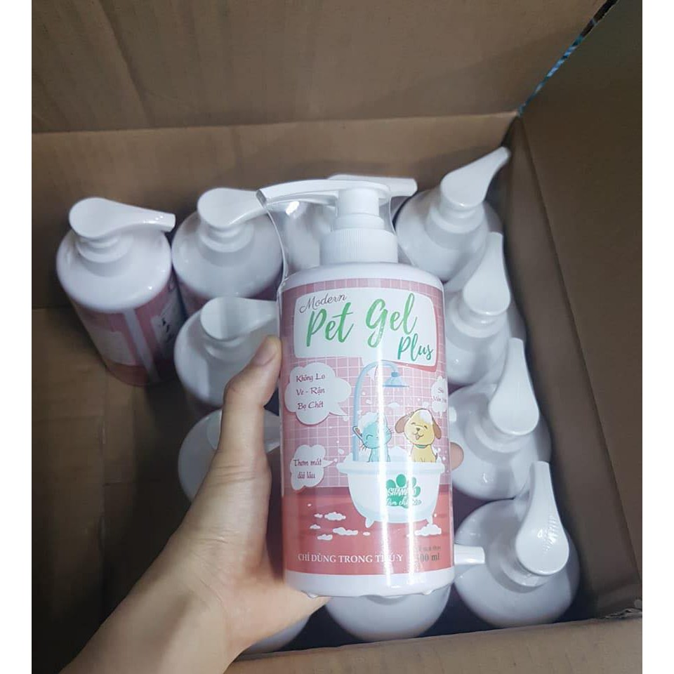 Sữa tắm Pet Gel Plus trị ve rận dưỡng lông thơm mềm