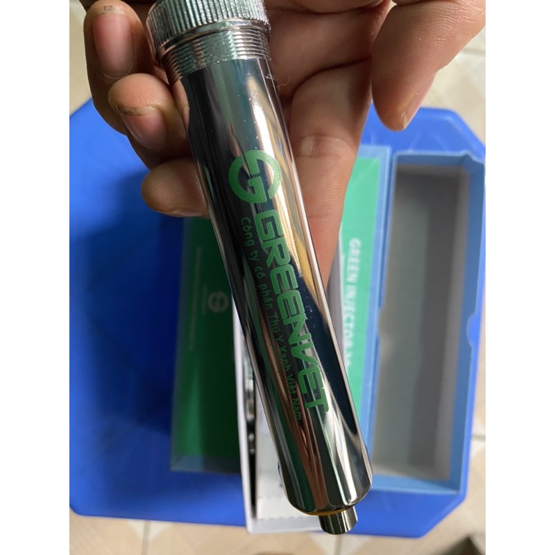 Xi lanh thú y kim loại Greenvet 20ml