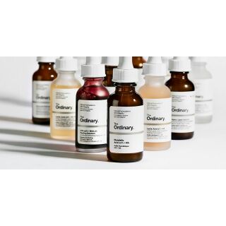 Serum The Ordinary (Niacinamide, HA B5, AHA BHA Peel, Rose hip, Marula Oil, Natural Factors HA, Caffein, Glycolic)