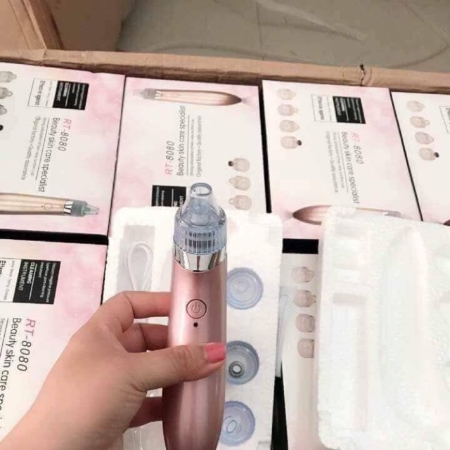 Máy hút mụn
