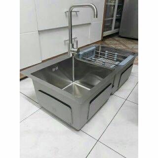 Combo chậu rửa chén 304 va xã rổ bình xà bông vòi chén nóng lạnh