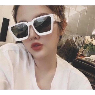 Mắt kính nam nữ vuông gọng lớn thời trang chất siêu đẹp