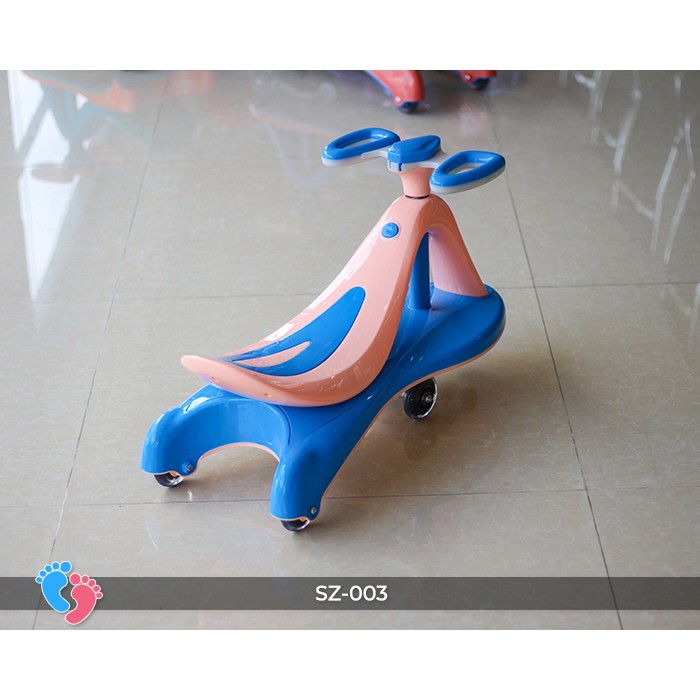 Xe lắc tay cho bé có nhạc BABY PLAZA SZ-003