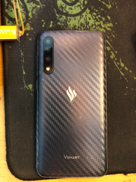 Vsmart Live - Dán lưng carbon Vsmart Live