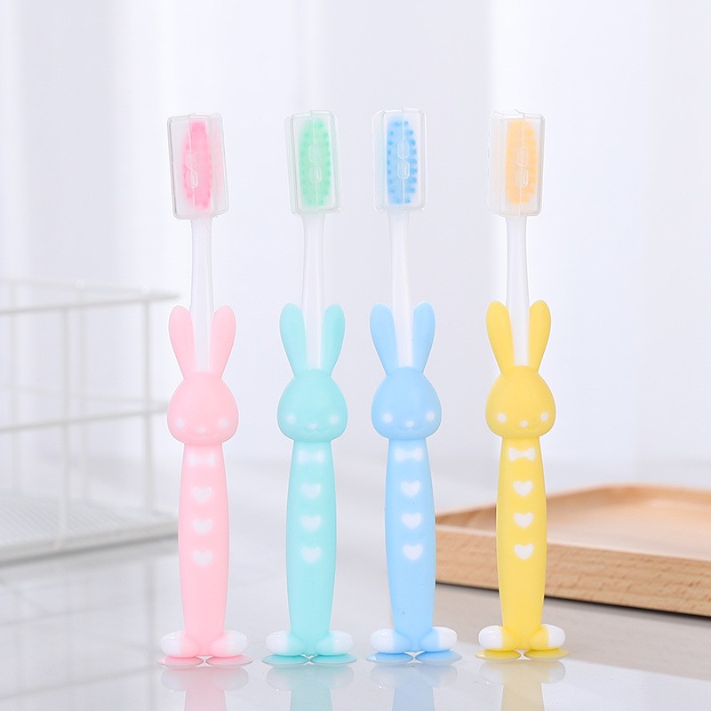 Set 4 Bàn chải đánh răng hình thú cho bé - đế mềm đứng được tiện lợi GD162